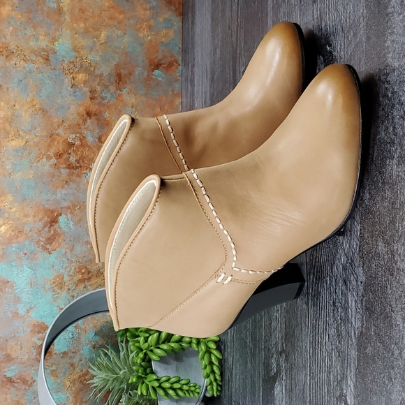 Maje | Olivette Bottine Cuir Gypsy Boho Camel Leather Ankle Booties - Picture 1 of 9